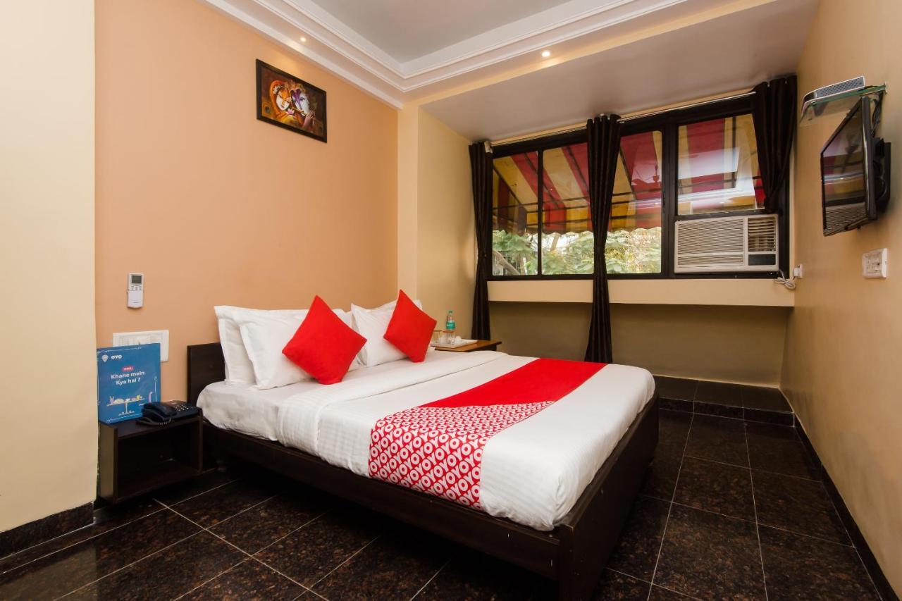 Hotel Shubham Panvel Eksteriør billede